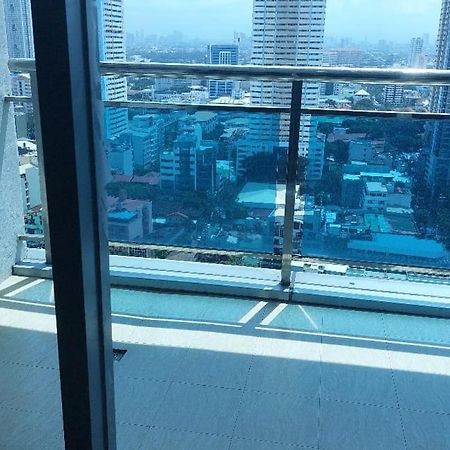Manila Bay Front Delux Pearl Of The Orient Apartment Exterior photo