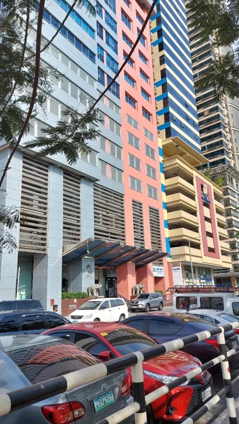 Manila Bay Front Delux Pearl Of The Orient Apartment Exterior photo